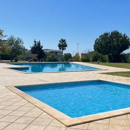 Casa Roxana Tatil Evi Porches (Algarve)