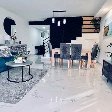 Casa Roxana
